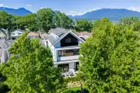 1 2875 CAMBRIDGE STREET - thumbnail 1