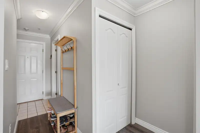 418 2962 TRETHEWEY STREET - photo 3 of 35