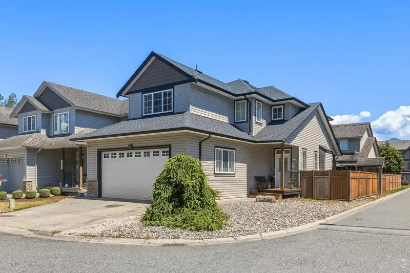 14 5545 PEACH ROAD - photo 1 of 31