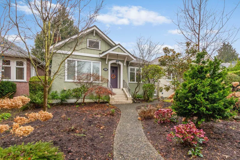 2960 W 33RD AVENUE - photo 1 of 25