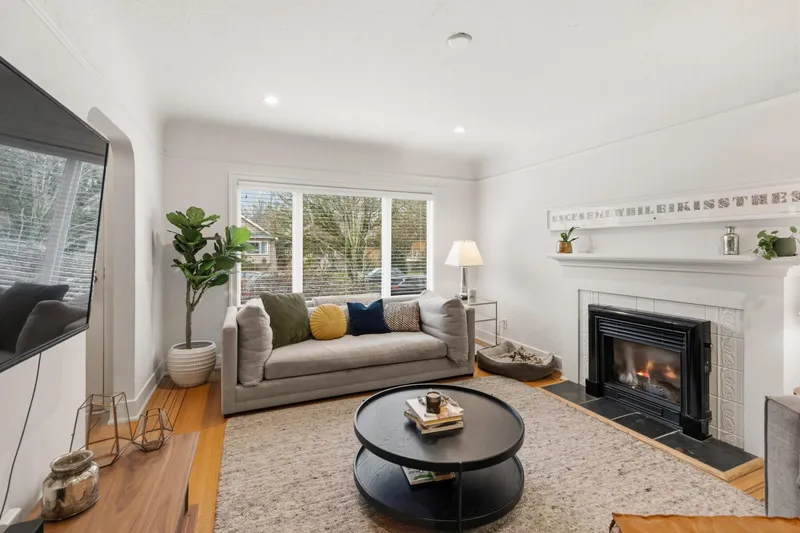 2960 W 33RD AVENUE - photo 4 of 25