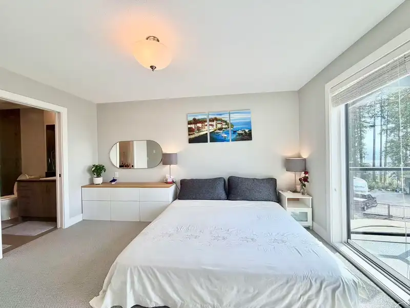107 3525 CHANDLER STREET - photo 2 of 22