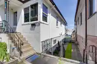 936 NANAIMO STREET - thumbnail 2