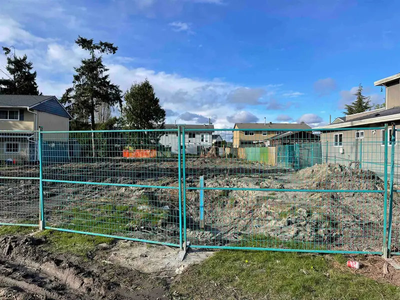 6063 BRODIE ROAD - photo 3 of 3