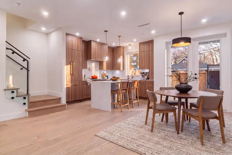2055 E 4TH AVENUE - photo 3 of 33