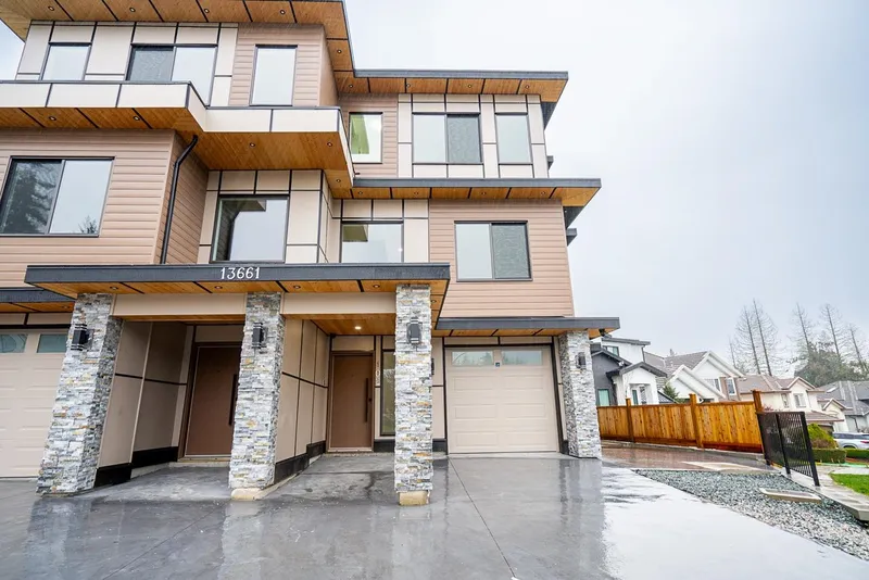 102 13661 59 AVENUE - photo 1 of 25