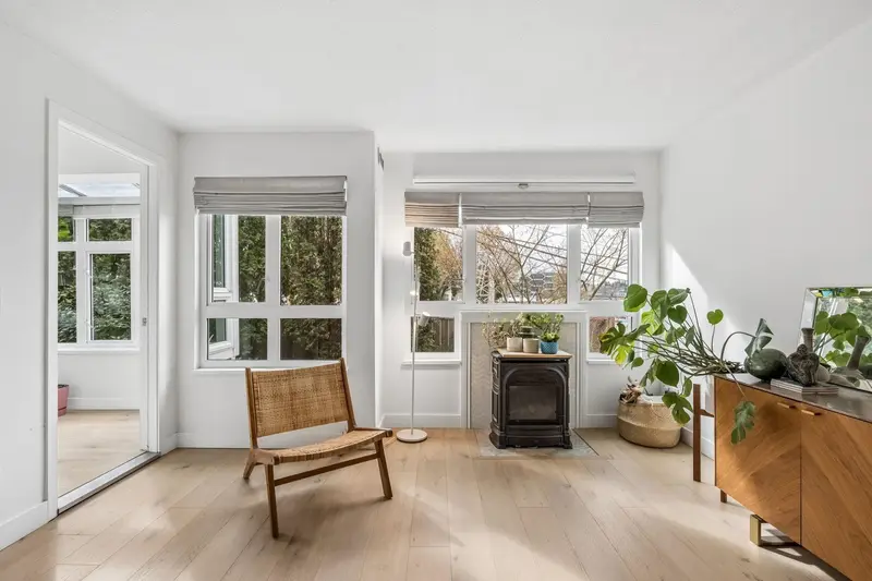 205 1330 GRAVELEY STREET - photo 3 of 25