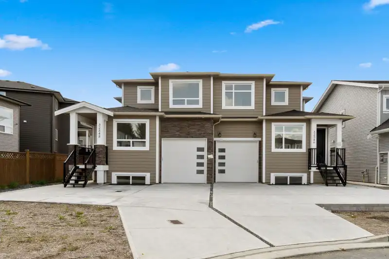 32546 HIGGINBOTTOM COURT - photo 1 of 40