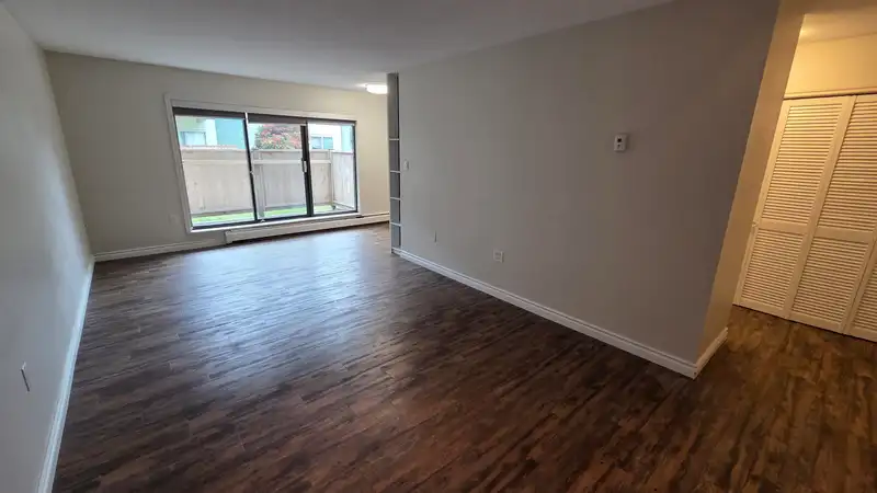 142 8091 RYAN ROAD - photo 2 of 15