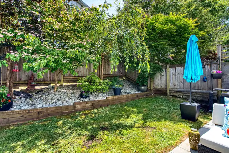 57 15268 28 AVENUE - photo 2 of 39