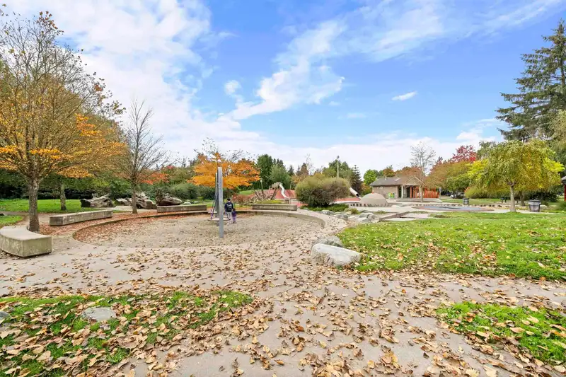56 9339 ALBERTA ROAD - photo 4 of 19