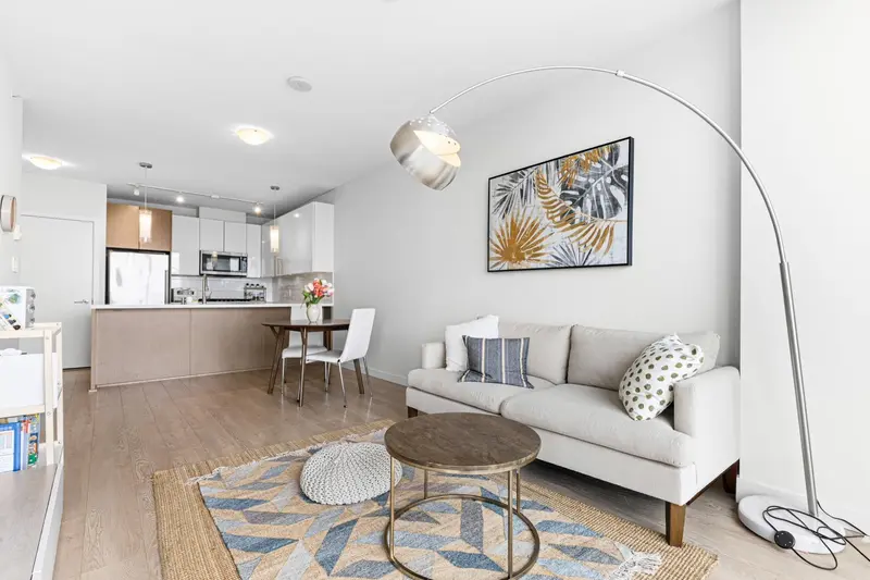 1012 271 FRANCIS WAY - photo 1 of 25