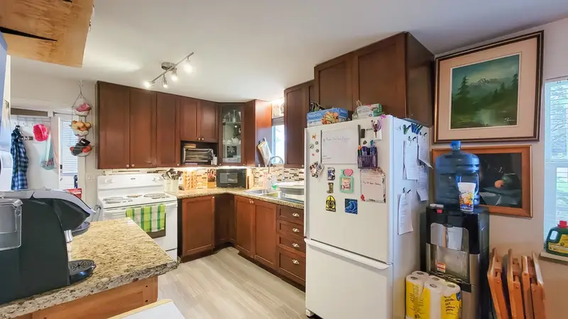 32731 ADAMS AVENUE - photo 4 of 25