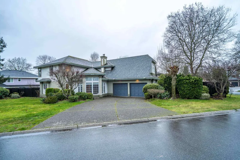 14168 85A AVENUE - photo 3 of 25