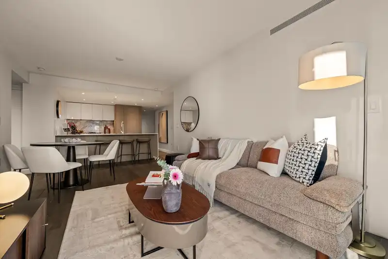 1610 1111 RICHARDS STREET - photo 2 of 40