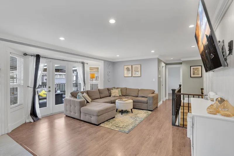 8895 MITCHELL WAY - photo 3 of 25