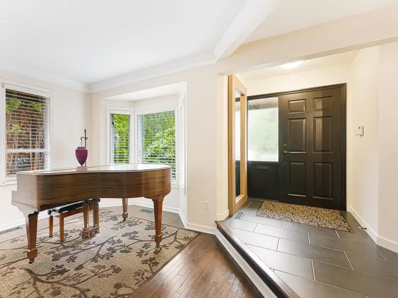 4426 MARINE DRIVE - photo 3 of 33