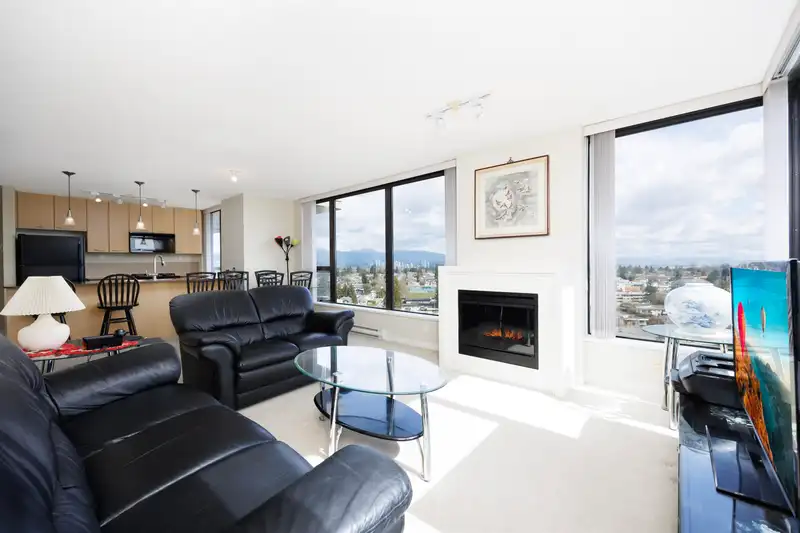 1408 7178 COLLIER STREET - photo 4 of 26