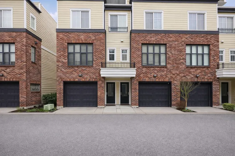 13 15588 32 AVENUE - photo 1 of 25