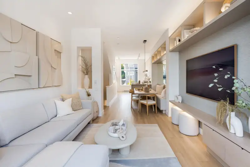 168 14150 58A AVENUE - photo 1 of 9