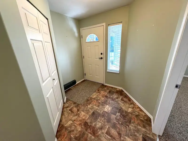 109 16031 82ND AVENUE - photo 4 of 30