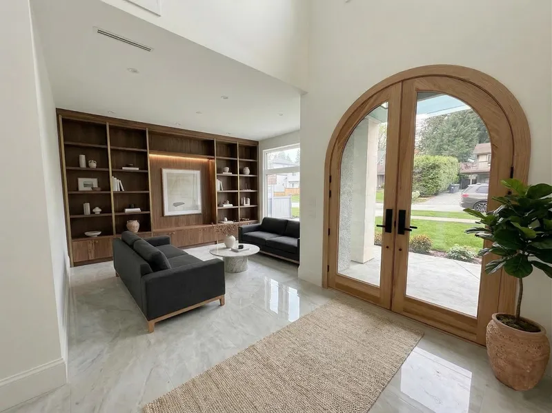 13512 14 AVENUE - photo 3 of 25