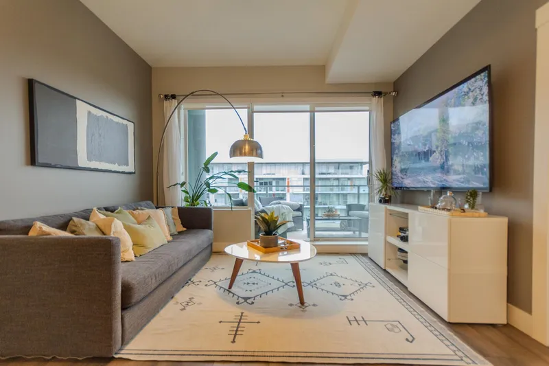 803 10788 NO. 5 ROAD - photo 1 of 25