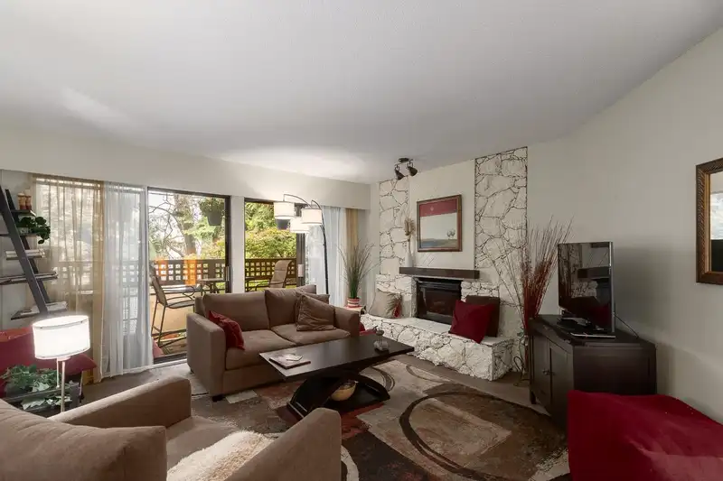218 2320 W 40TH AVENUE - photo 2 of 19