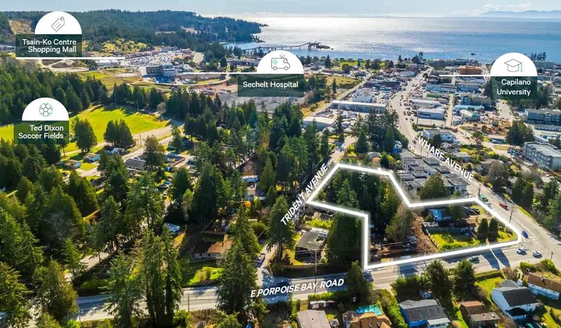 5694 WHARF AVENUE - photo 3 of 6