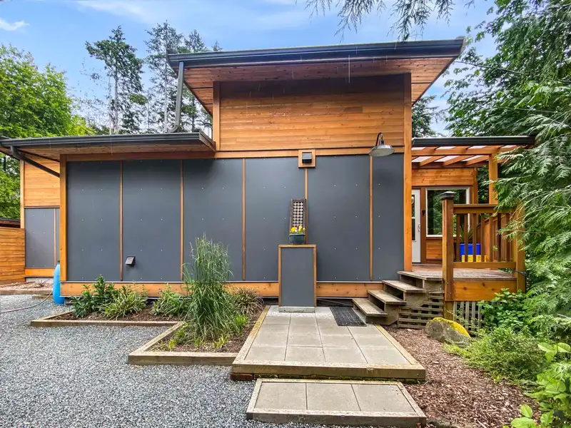 1330 COTTAGE WAY - photo 4 of 40