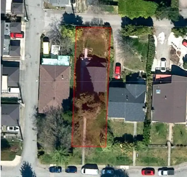 652 W 14TH STREET - photo 2 of 4