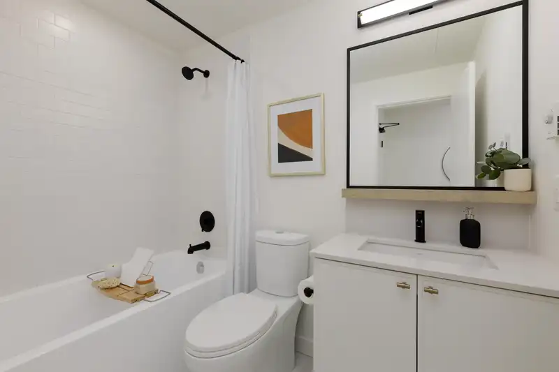 609 215 MCBAY LANE - photo 4 of 10
