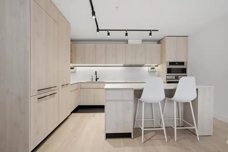 3960 DUMFRIES STREET - photo 2 of 36