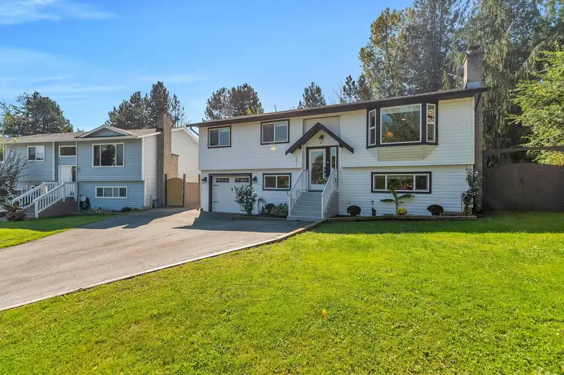 2877 267A STREET - photo 1 of 39