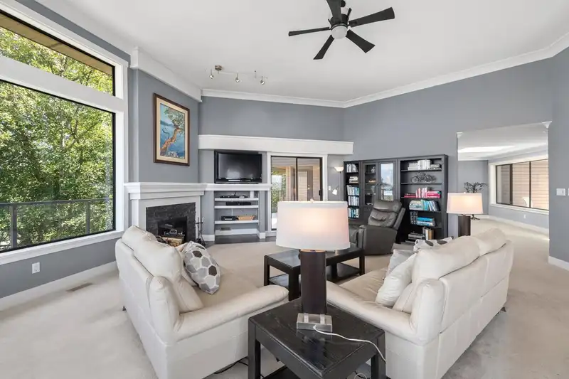 11274 158A STREET - photo 4 of 40
