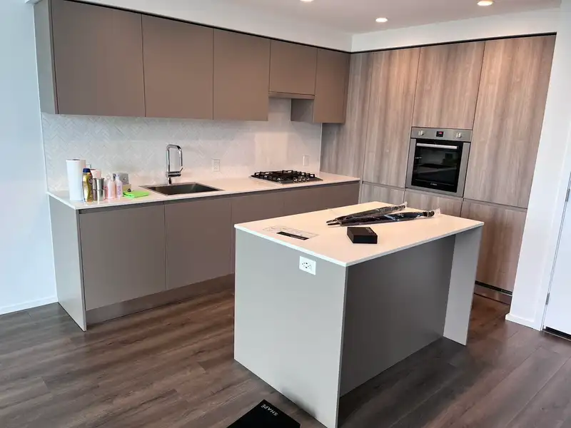 4304 3809 EVERGREEN PLACE - photo 4 of 14