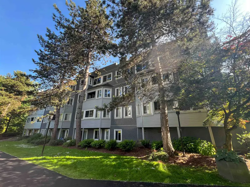 508 9890 MANCHESTER DRIVE - photo 2 of 24