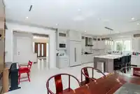 6011 TAKLA PLACE - thumbnail 9