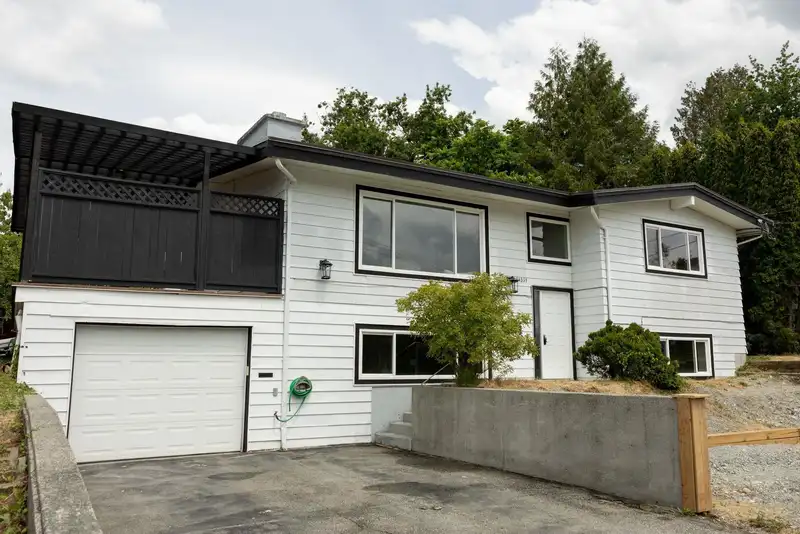 34331 OLD YALE ROAD - photo 2 of 25