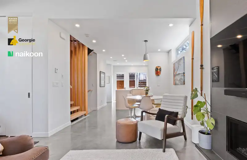 767 RIDGEWAY AVENUE - photo 1 of 40