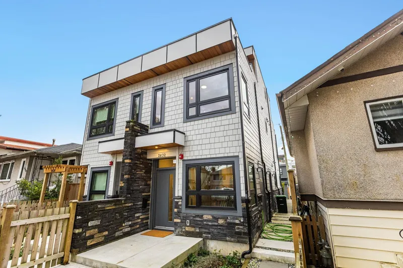 2632 WARD STREET - photo 1 of 25