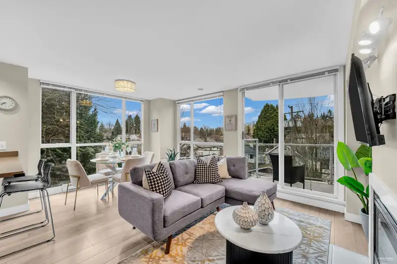 302 2121 W 38TH AVENUE - photo 1 of 30