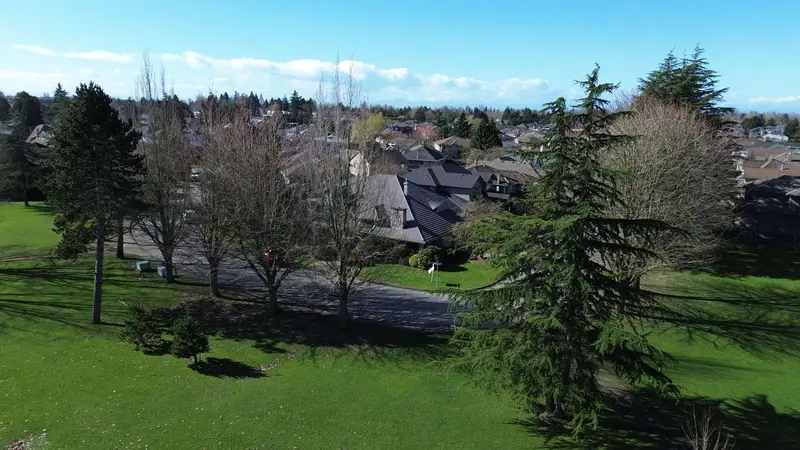 7215 FROBISHER DRIVE - photo 2 of 25