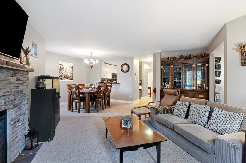 206 7459 MOFFATT ROAD - photo 2 of 25