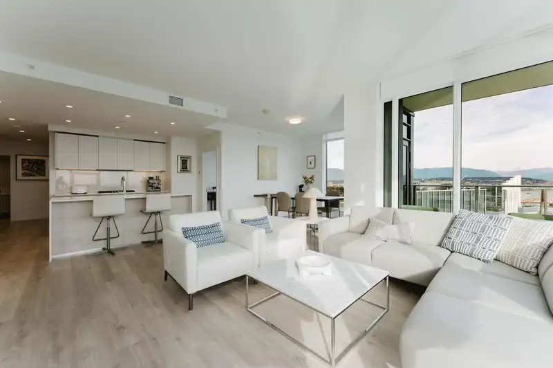 4605 680 QUAYSIDE DRIVE - photo 4 of 29