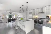 15971 101A AVENUE - thumbnail 11