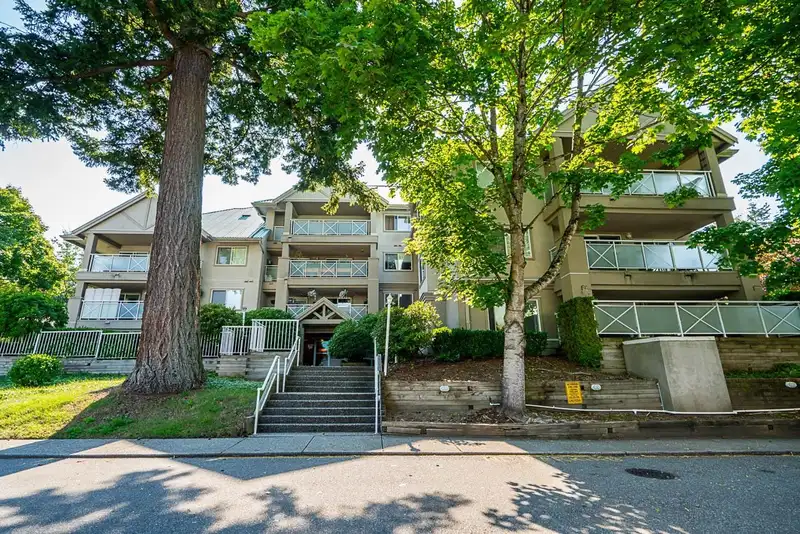 401 15130 29A AVENUE - photo 1 of 37