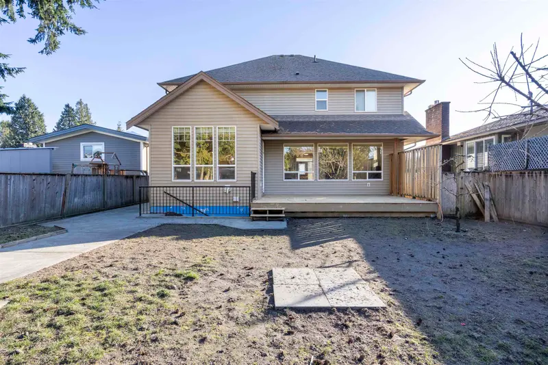 46075 STEVENSON ROAD - photo 3 of 25