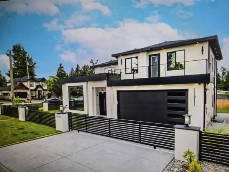 9524 118 STREET - photo 2 of 22