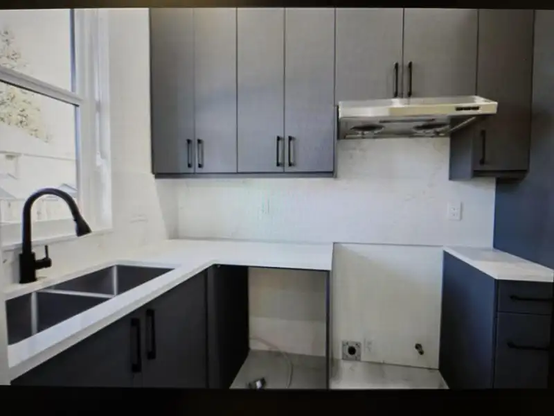9524 118 STREET - photo 4 of 22